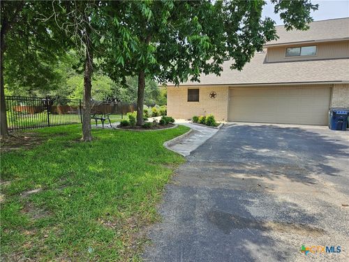 3901 Chisholm Trl, Salado, TX, 76571-5549 | Card Image