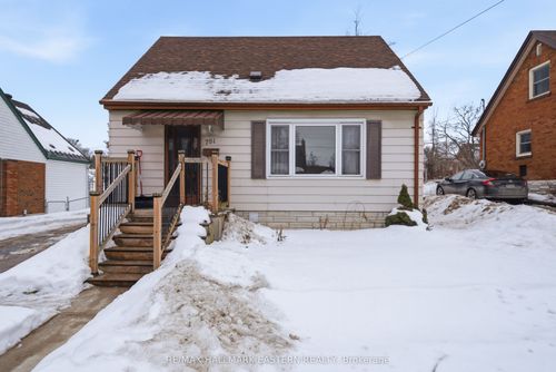 781 Snelgrove Rd, Peterborough, ON, K9H2E8 | Card Image