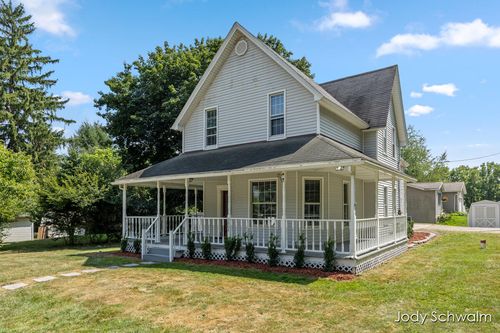 3804 Grove St, Conklin, MI, 49403-9566 | Card Image