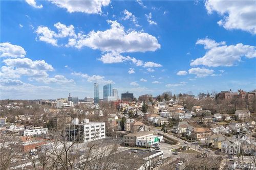 ph4-400 High Point, Greenburgh, NY, 10530 | Card Image