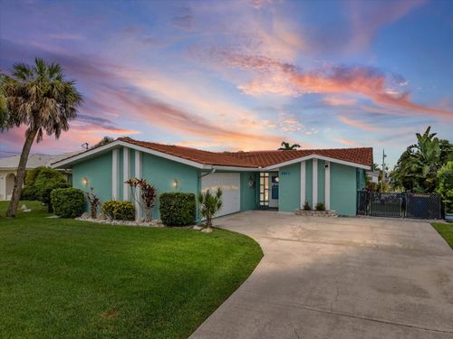 4911 Pompano Dr, New Port Richey, FL, 34652-4429 | Card Image