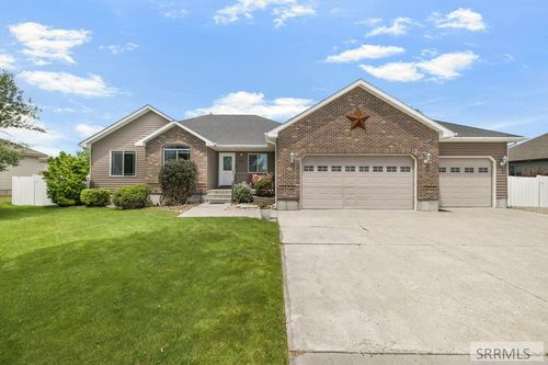 3879 E 12 N, Rigby, ID, 83442-5194 | Card Image
