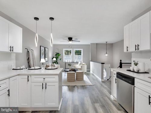 765 Baltimore Annapolis Blvd, SEVERNA PARK, MD, 21146-4622 | Card Image