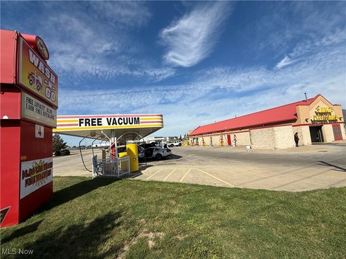 4680 Northfield Rd, North Randall, OH, 44128-4522 | Card Image