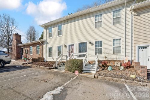 apt-2-1491 20th Ave Ne, Hickory, NC, 28601-2178 | Card Image