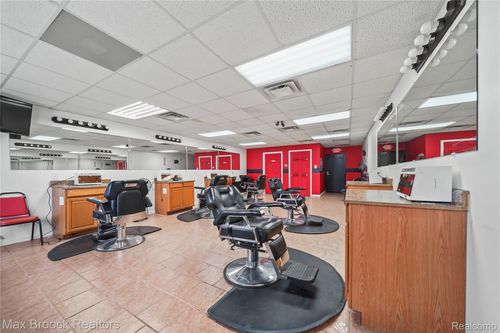 16124 W 7 Mile Rd, Detroit, MI, 48235-2903 | Card Image