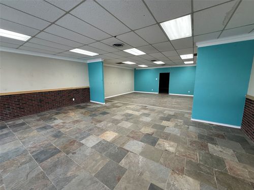 117 N Main St, Cross Plains, TX, 76443-3318 | Card Image