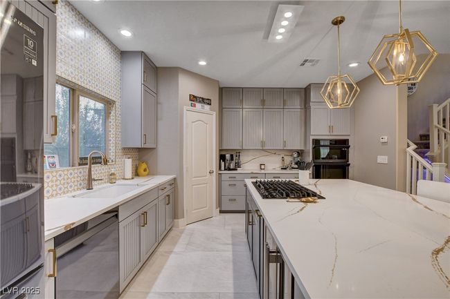 7613 Pulpit Rock Ct, House other with 3 bedrooms, 3 bathrooms and null parking in Las Vegas NV | Image 25