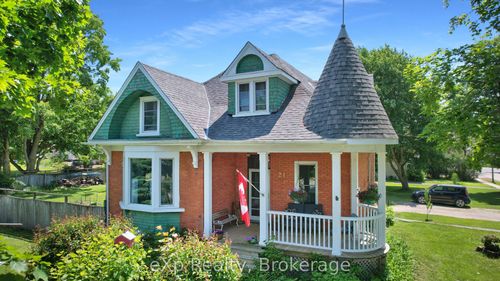 21 William St N, Clifford, ON, N0G1M0 | Card Image