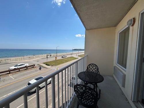 301-703 Ocean Blvd, Hampton, NH, 03842-4339 | Card Image