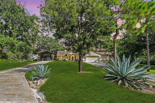 15703 72nd Ct N, Loxahatchee, FL, 33470-3115 | Card Image