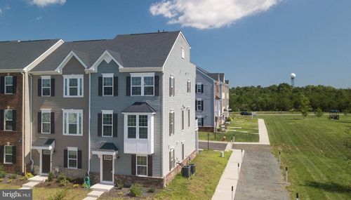 19443 Spokan Sq, LEESBURG, VA, 20175-5467 | Card Image