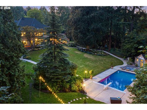 1905 S Greenwood Rd, Portland, OR, 97219-2990 | Card Image