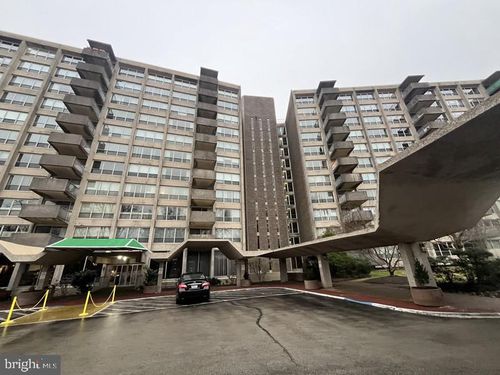 e-404-1001 City Ave, WYNNEWOOD, PA, 19096-3902 | Card Image