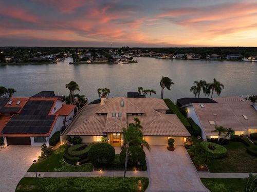 9815 Bay Island Drive, TAMPA, FL, 33615 | Card Image