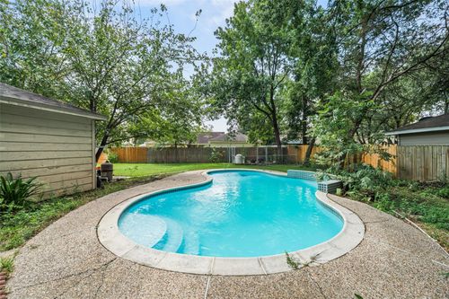 715 Marne Ln, Houston, TX, 77090-1927 | Card Image