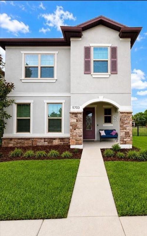 5703 Village Center Dr, Lithia, FL, 33547-4145 | Card Image