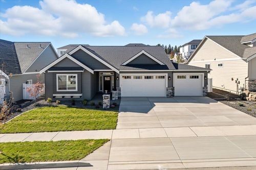 18066 E Wind Rose Ct, Greenacres, WA, 99016-4024 | Card Image