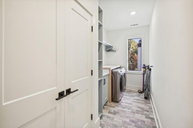 3041 Parkridge Dr Ne, House other with 6 bedrooms, 5 bathrooms and null parking in Brookhaven GA | Image 22