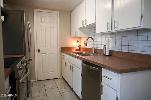 162-600 S Dobson Rd, Mesa, AZ, 85202-1811 | Card Image