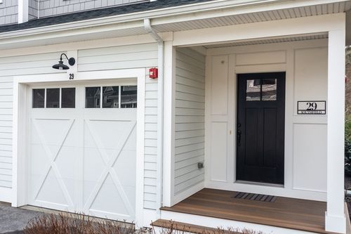 29-29 Southfield Ln, Sherborn, MA, 01770-1800 | Card Image