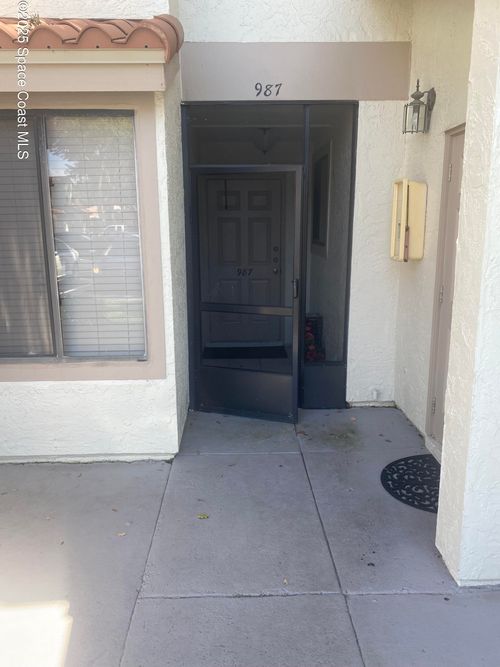 215-987 Country Club Dr, Titusville, FL, 32780-4986 | Card Image