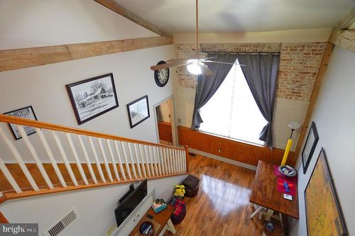1-37 N 4th St, GETTYSBURG, PA, 17325-1612 | Card Image