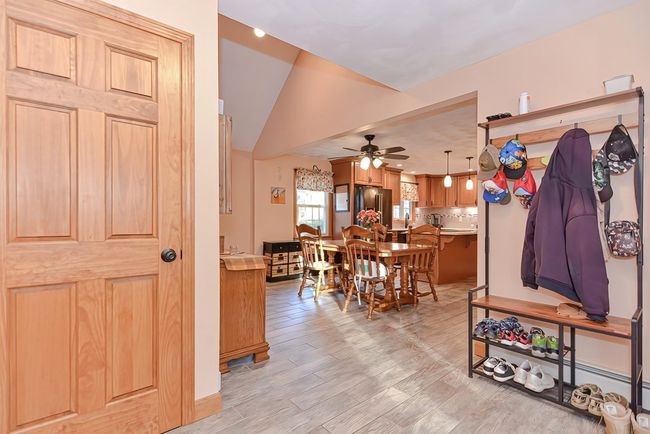 4 Highland Ridge Rd, House other with 4 bedrooms, 2 bathrooms and 8 parking in Assonet MA | Image 13
