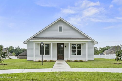 410 Legacy Blvd, Hattiesburg, MS, 39402-5500 | Card Image