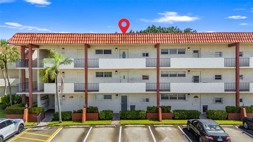 unit-305-8990 S Hollybrook Boulevard, Pembroke Pines, FL, 33025 | Card Image