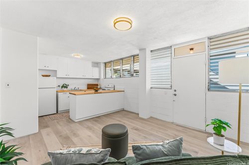 a203-1229 Kokea Street, Honolulu, HI, 96817 | Card Image