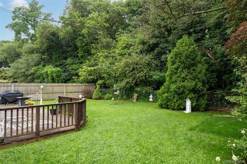 304 Jamaica Blvd, Carle Place, NY, 11514-1351 | Card Image