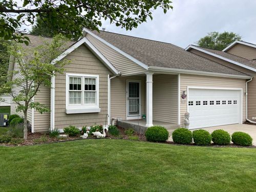 2143 Rosewood Lane, Muskegon, MI, 49441 | Card Image