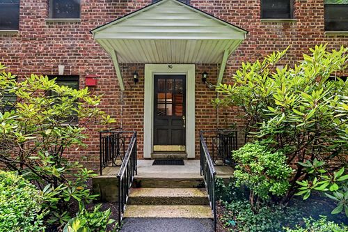 2a-50 Rockledge Rd, Hartsdale, NY, 10530-3443 | Card Image
