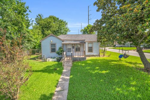 7304 Kinney St, Houston, TX, 77087-3661 | Card Image