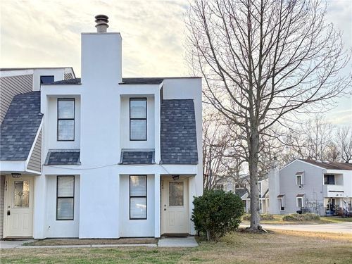 326 Mariners Blvd, Mandeville, LA, 70448-4761 | Card Image