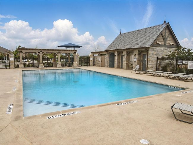 2172 Knightsgate Rd, House other with 4 bedrooms, 2 bathrooms and null parking in Argyle TX | Image 37