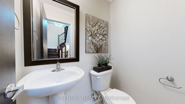 66 Littleriver Crt, House attached with 5 bedrooms, 4 bathrooms and 3 parking in Vaughan ON | Image 11