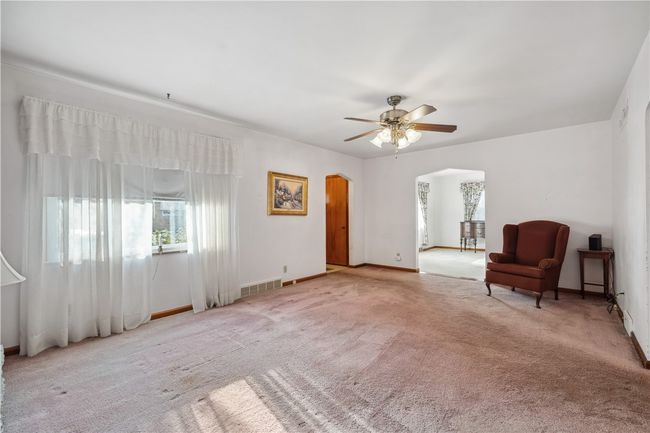 LIVING ROOM~ PLENTY OF NATURAL LIGHT~ | Image 4