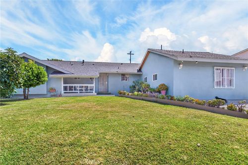 10894 Jamie Ave, Pacoima, CA, 91331-1653 | Card Image