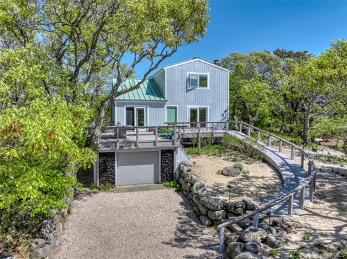 2045 Lake Dr, Southold, NY, 11971-2537 | Card Image