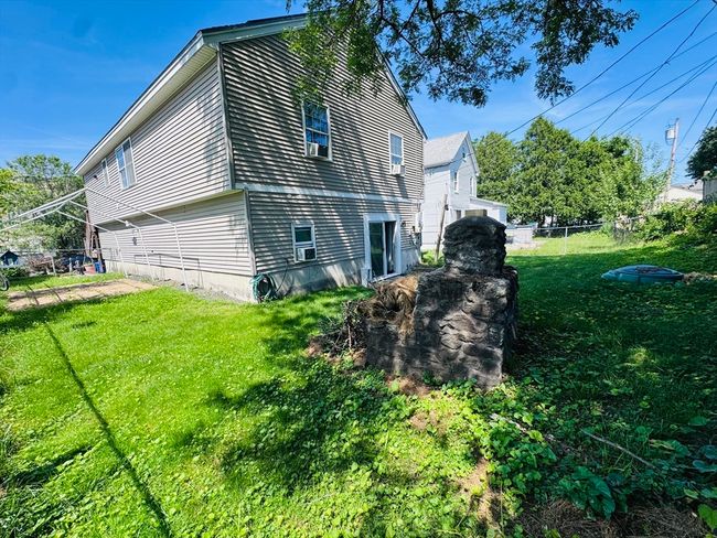 5 Acton St, House other with 3 bedrooms, 3 bathrooms and 2 parking in Worcester MA | Image 4