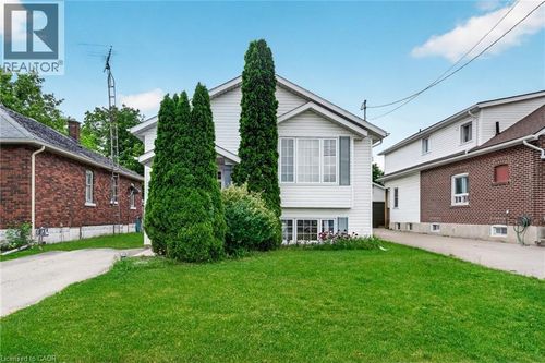 5524 Fraser St, Niagara Falls, ON, L2E3C9 | Card Image