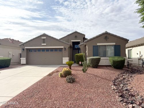 605 E Nancy Ave, San Tan Valley, AZ, 85140-4195 | Card Image