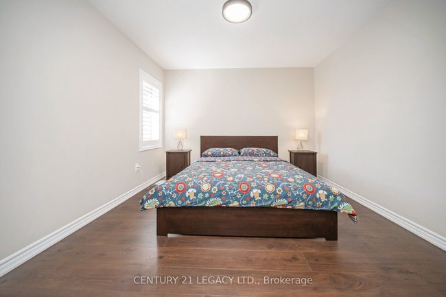 33 Callandar Rd, House other with 4 bedrooms, 3 bathrooms and 4 parking in Brampton ON | Image 34