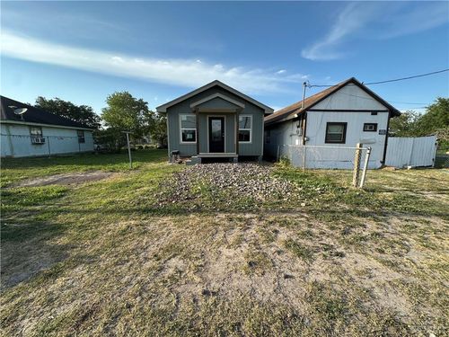 415 W Pablo Layton St, Elsa, TX, 78543 | Card Image