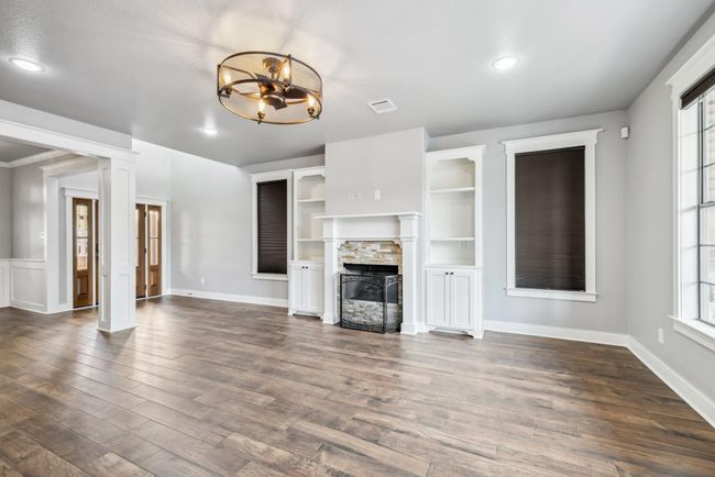 Cozy fireplace for those cold winter nights | Image 12