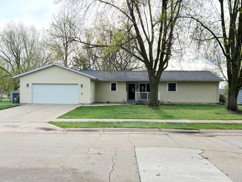 203 S Harrison Street, Lake Mills, IA, 50450 | Card Image