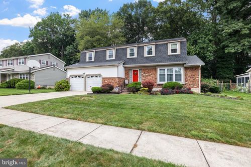 1105 N Dolton Ct, Wilmington, DE, 19810-3003 | Card Image
