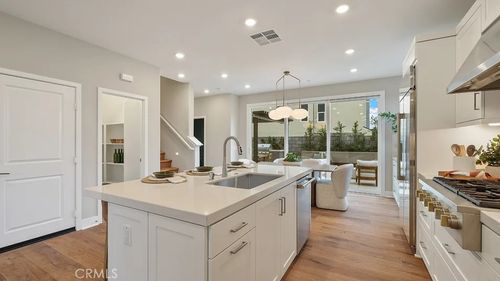 1709 Lychee St, Fullerton, CA, 92835-3329 | Card Image